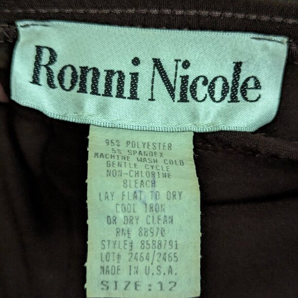 Brown sleeveless dress with sequins size 12 - Picture 4 of 6